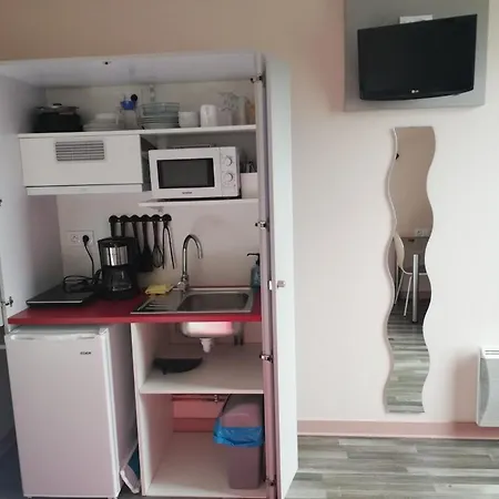 Hotel-restaurant Les Colonnades 2*