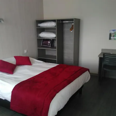 Hotel-restaurant Les Colonnades מלון