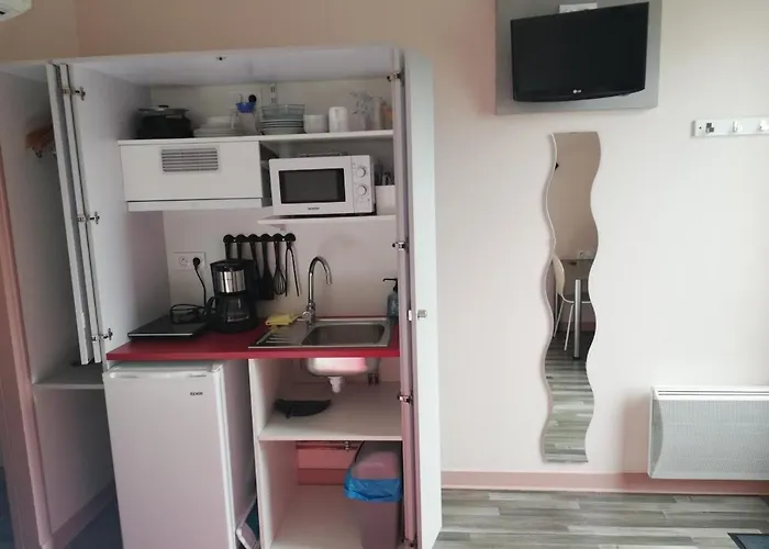 Hotel-restaurant Les Colonnades 2*