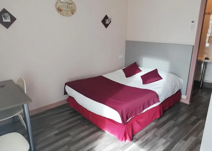 Hotel-restaurant Les Colonnades Hotel 2*