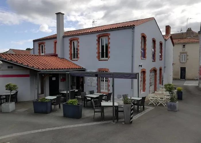 Hotel-restaurant Les Colonnades 2* Saint-Fulgent