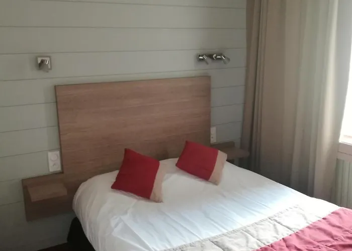 Hotel Hotel-restaurant Les Colonnades Saint-Fulgent